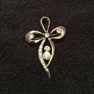 Vintage Brooch with Rhinestones